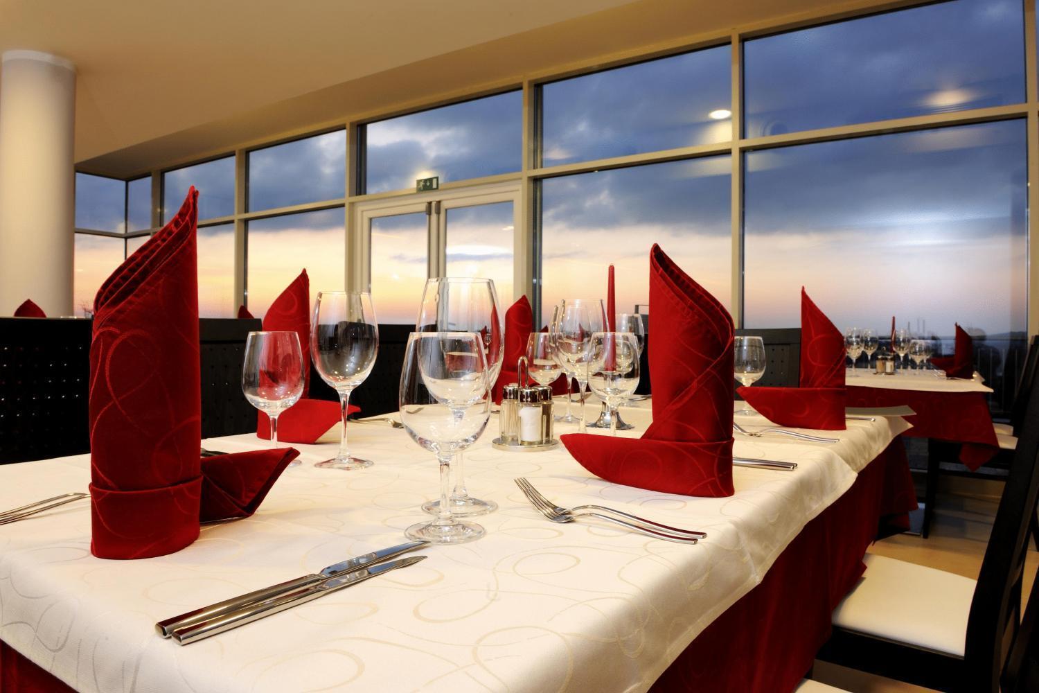 Hotel Kozana Dobrovo Ngoại thất bức ảnh